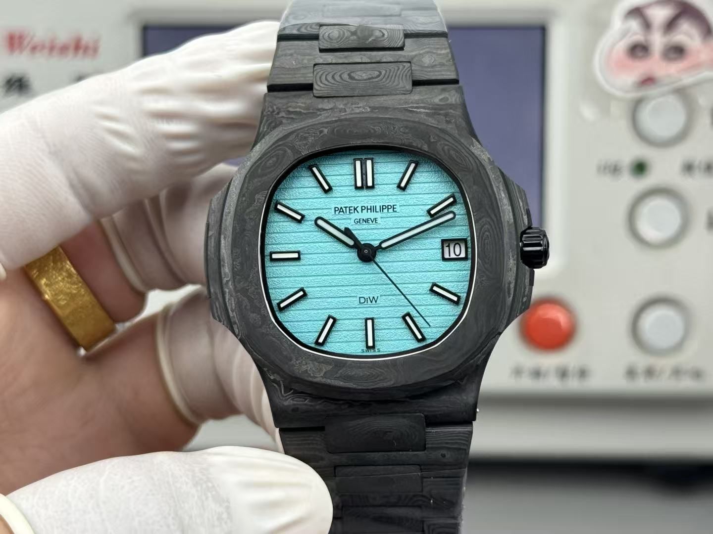 Patek Philippe Nautilus DIW Forged Carbon Tiffany Blue Disc Automatic Unisex
