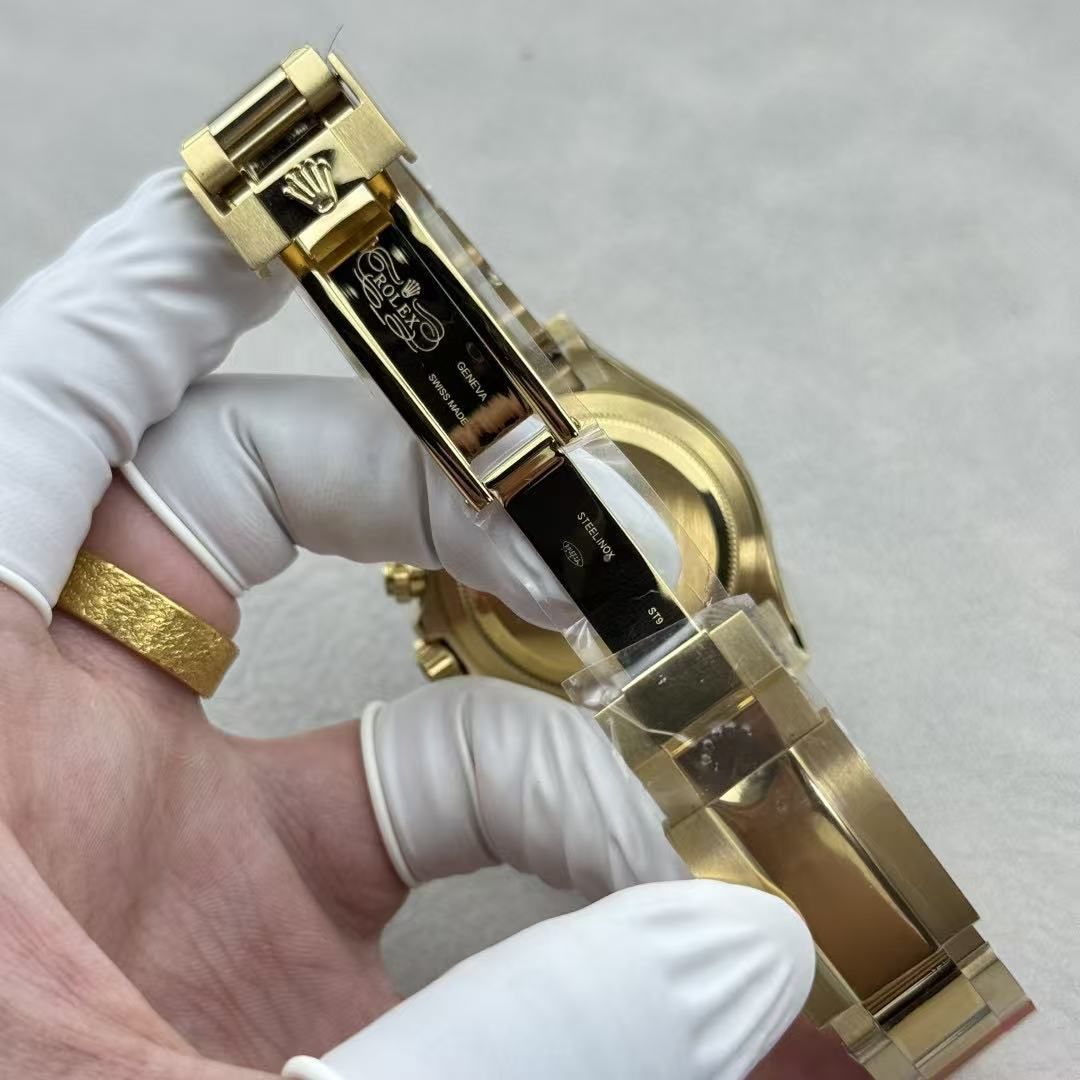 Chronograph Kerangka Pria Mewah Ringan  40mm Cincin kecepatan sabuk baja serba emas hitam jam tangan pria kuarsa olahraga bisnis 图 9