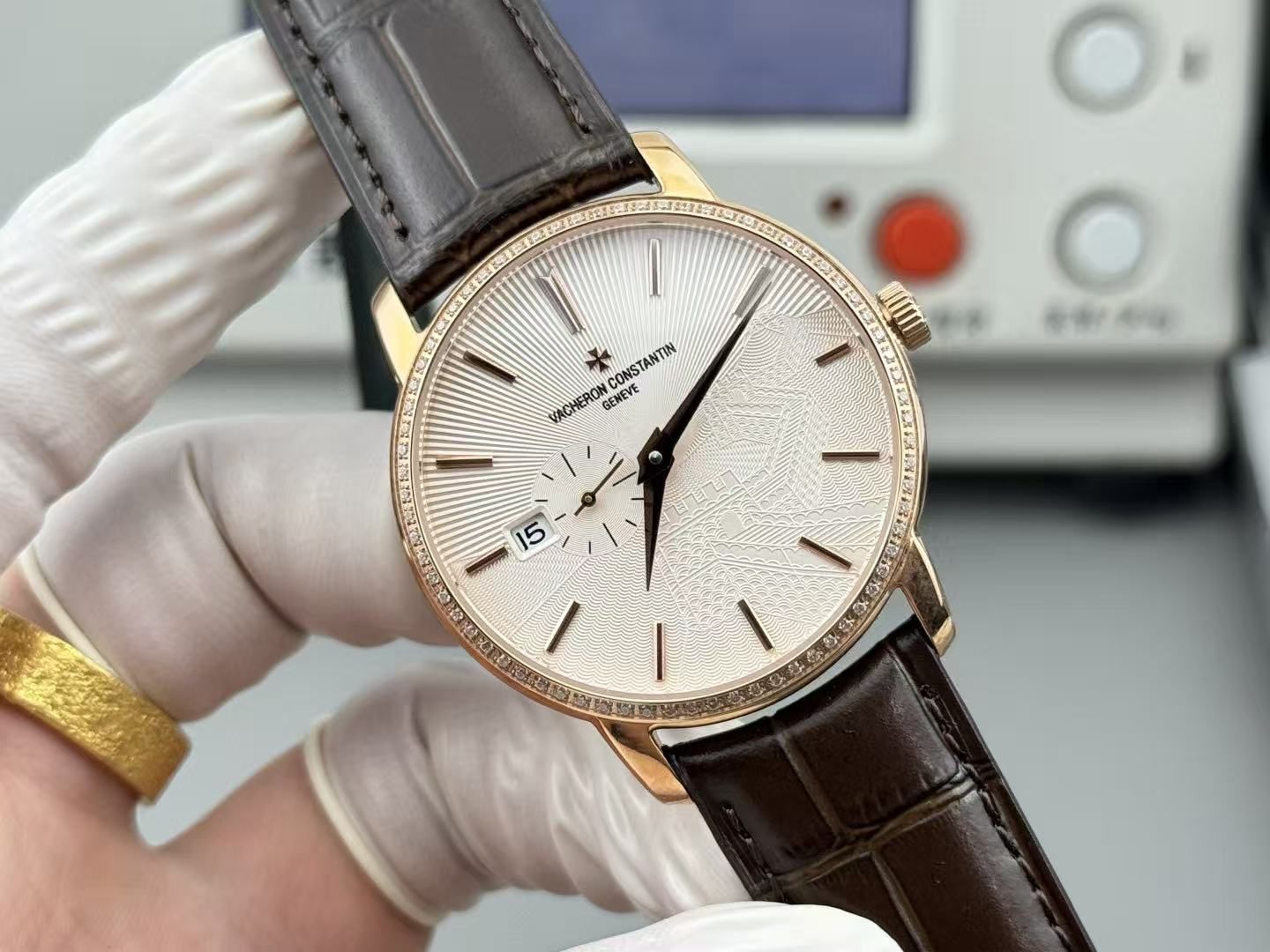 38mm Unisex Ultra-thin Automatic Dress Watch Handmade Great Wall Carved Milk White Plate Small Three Needle Crocodile Leather Belt Men's and Women's Watch 图 2