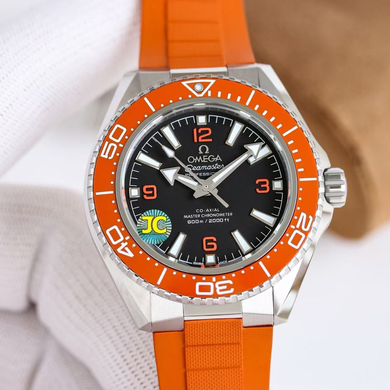 Omega Seamaster Ocean Universe 600m Automatik untuk Lelaki Orange Rubber Band Dive Watch 图 3