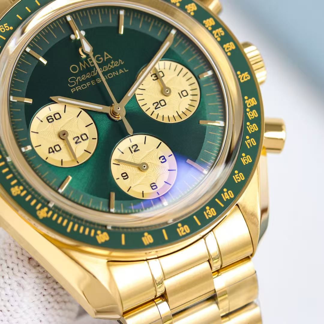 นาฬิกา Omega Speedmaster Men's Automatic Chronograph Green Dial Gold Case นาฬิกามาตรวัดความเร็วสายเหล็กสีทอง 图 4