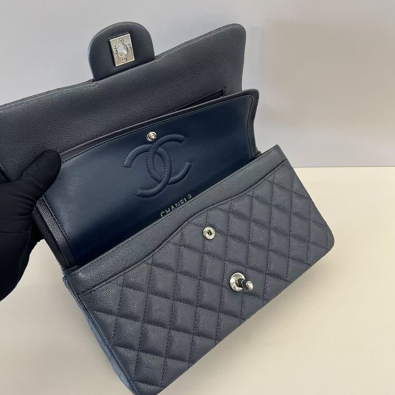 Classic Diamond Plaid Caviar Leather Flap Chain Bag Women's Light Luxury Crossbody Shoulder Bag Commuter Dinner Bag 3 Colors 图 6