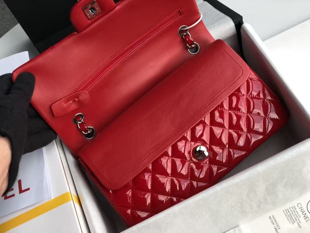Chanel Glossy Patent Leather Diamond Plaid Flap Chain Women's Bag Light Luxury Shoulder Messenger Bag Banquet Commuter Bag 6 Colors Optional 图 9