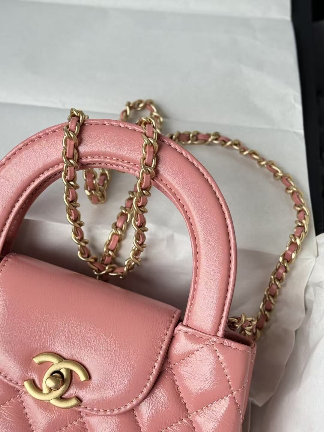 Chanel 2026 new mini rhombus handbag, chain crossbody, 12 colors, women's delicate small bag) 图 7